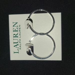 Earring and one size
